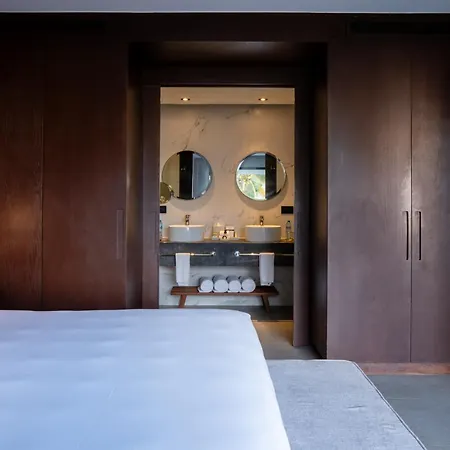 The Fives Oceanfront-2